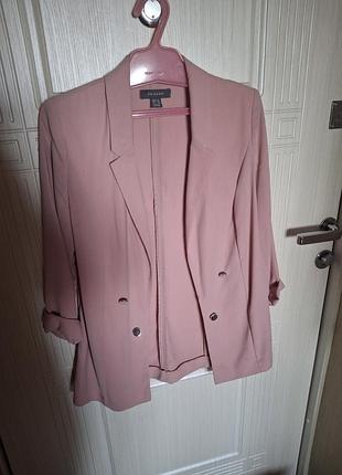 Пиджак, жакет женский