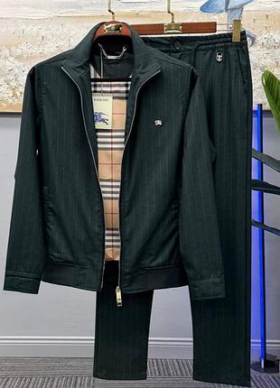 Barberry изысканный спортивный костюм