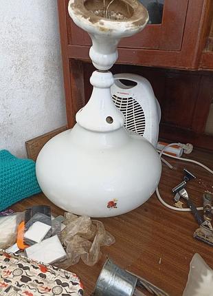 Світильник, люстра