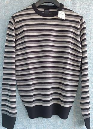 Новый свитер бренда terranova