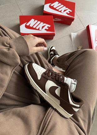 Кроссовки womens nike high tops air on side of head island