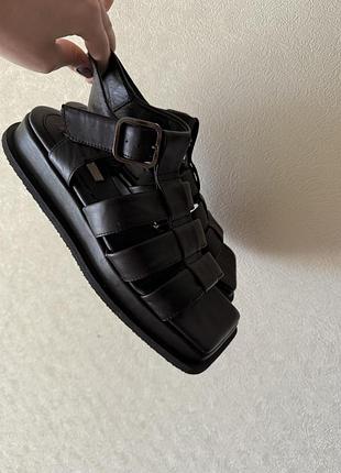 Hvoya босоніжки