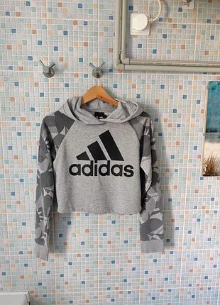 Худи adidas.