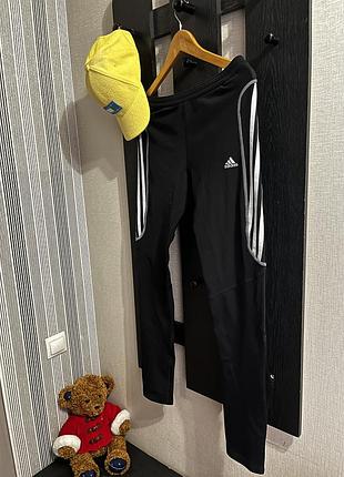 Спортивные штаны adidas