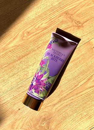 Лосьйон для тіла victoria’s secret “blackberry bite” (оригінал)