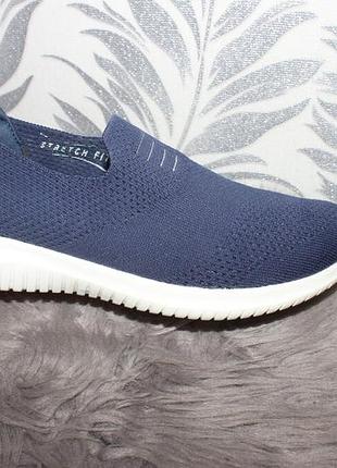 Skechers кросівки 23.8 см устілка