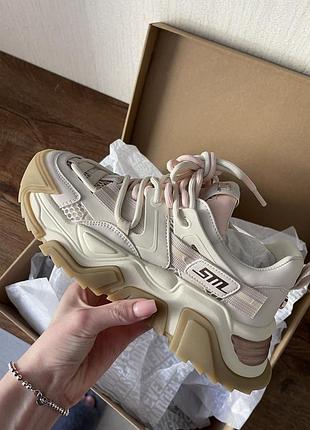 Жіночі кросівки steve madden kingdom-e