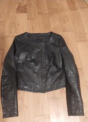 Кожаная курточка zara