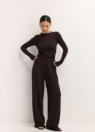 Костюм vloria шоколадного кольору розмір s-m