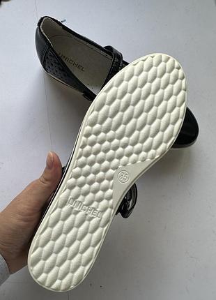 Балетки/туфлі на дівчинку 4