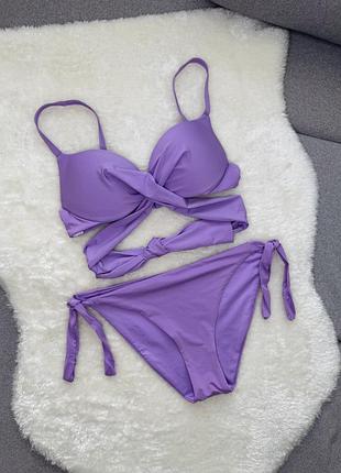 Роздільний купальник з паралоном на кісточках на завʼязках