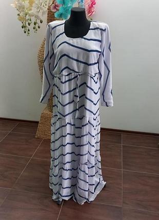 Платье свободного кроя