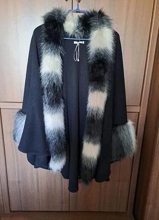 Пончо женское с искусственным мехом