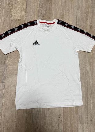 Футболка adidas