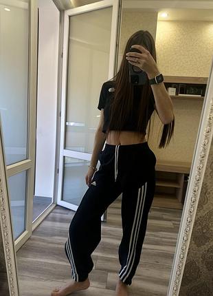 Спортивные штаны adidas