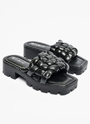 Шльопанці жіночі goldenbell