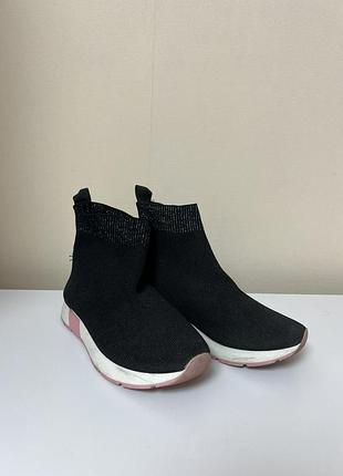 Кросівки-носки