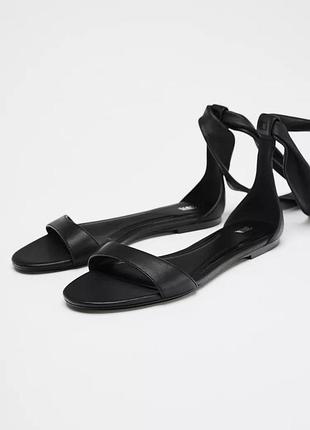 Босоніжки жіночі чорні шкіряні zara new