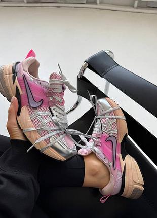 Кроссовки nike v2k runtek pink silver3 фото