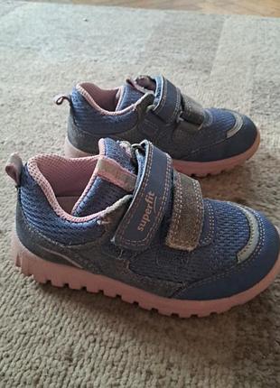 Кроссовки детские 24р. 16см