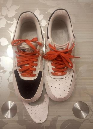 Жіночі кросівки-трансформери