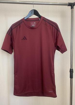 Чоловіча спортивна футболка adidas