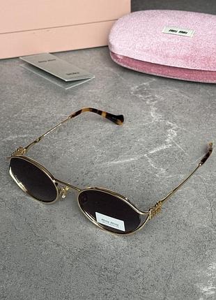 Сонцезахисні окуляри miu miu smu 52ys