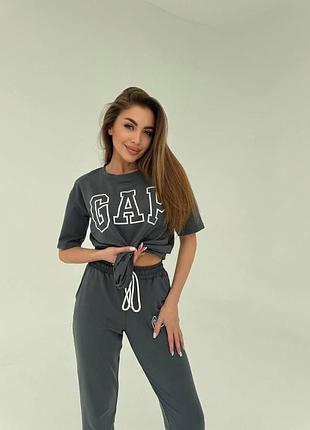 Спортивний костюм жіночий