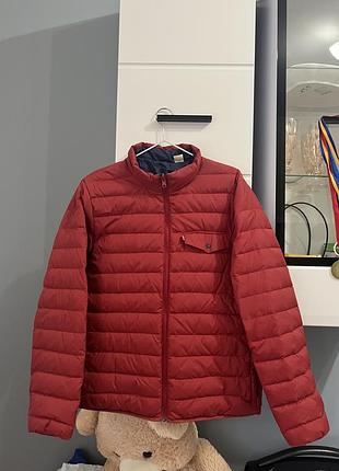 Чоловіча куртка levis