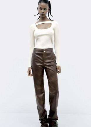 Кожаные брюки zara