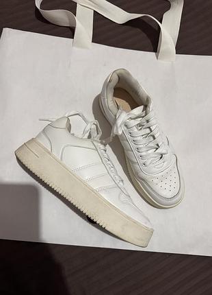 Кеди кросівки жіночі reserved білі 37