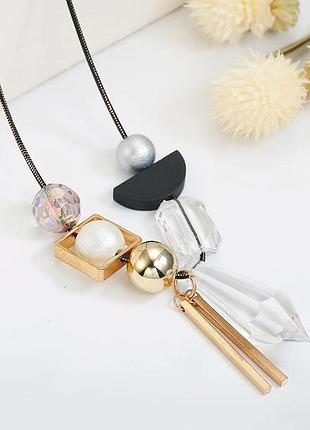 Длинное украшение дизайнерская асимметрия