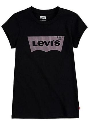 Нова футболка levi's 6-7 років