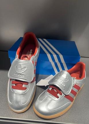 Кроссовки adidas originals samba салаттер w оригинал.