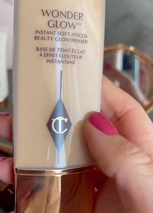 Праймер charlotte tilbury wonderglow face primer