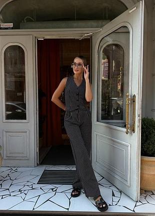 Костюм женский