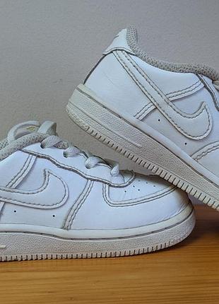 Кроссовки детские nike