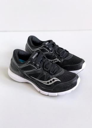 Новые в пробке оригинальная кроссовки saucony ( 35.5 )
