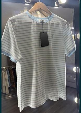 Футболка в полоску