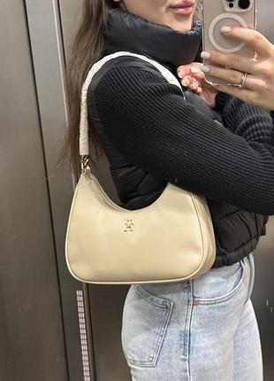 Сумка tommy hilfiger сумка беж оригинал новая
