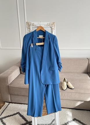 Костюм брючний