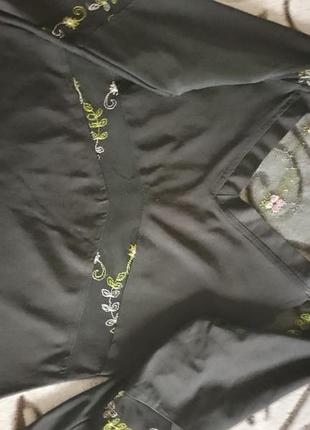 Женская блузка