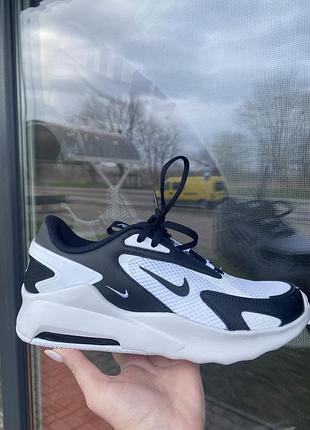 Кросівки жіночі nike air max bolt на шнурівці (оригінал)