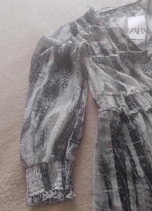 Плаття lрозмір. 3