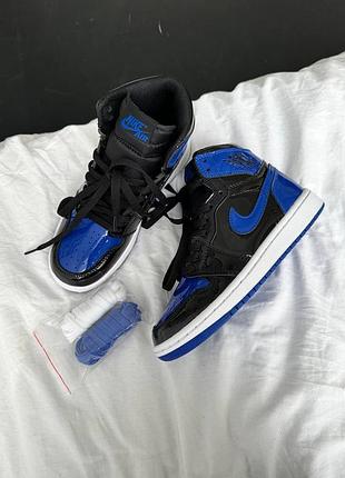Кросівки nike air jordan retro 1 “patent royal blue” premium