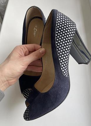 Женские туфли