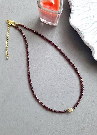 Гранатовый чокер