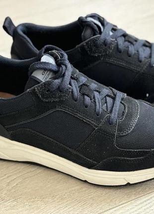 Чоловічі кросівки geox