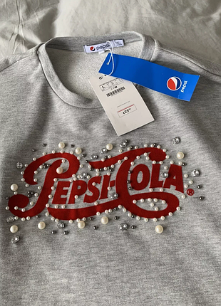 Толстовка stradivarius с камнями оригинал р.м