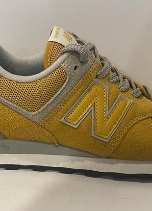 New balance кросівки